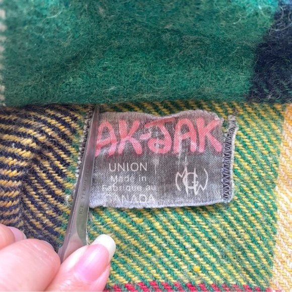 Vintage 70s HBC Coloured Plaid Wool Collared Bell Shirt Shacket  - XS/S - Picture 5 of 8